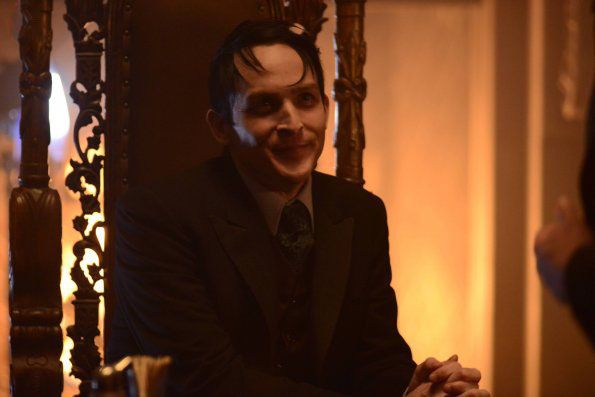 Gotham (2014) : Foto Robin Lord Taylor