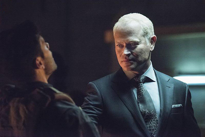 Arrow : Cartel Neal McDonough