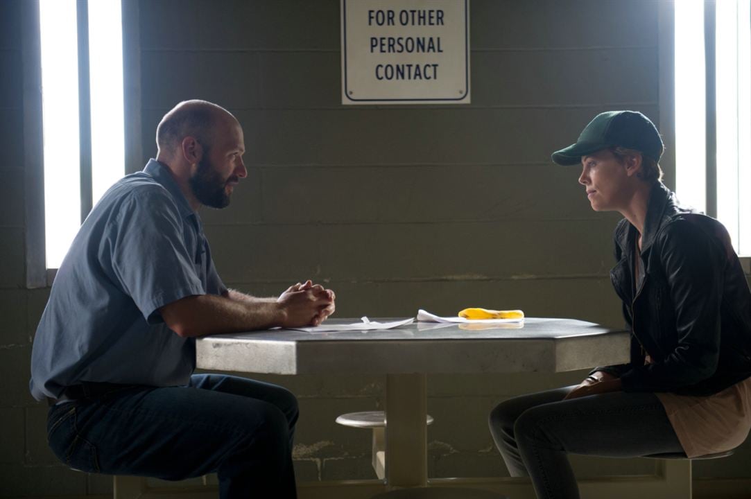 Dark Places : Foto Corey Stoll, Charlize Theron