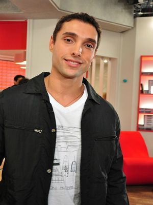 Cartel Leonardo Carvalho