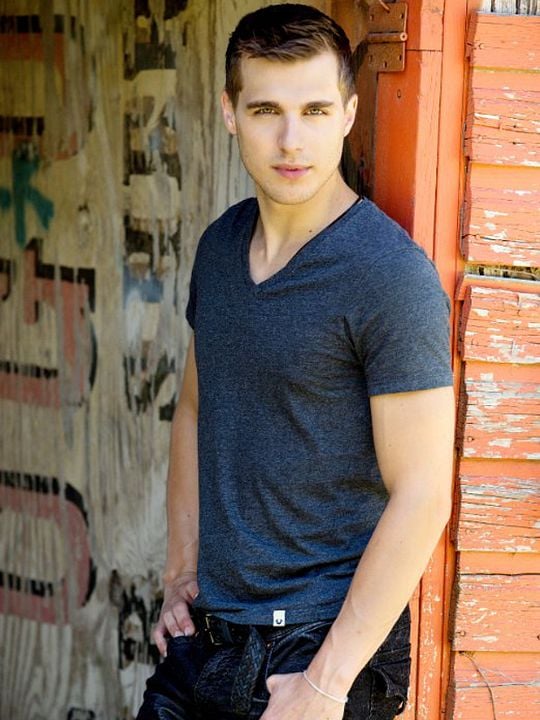 Cartel Cody Linley