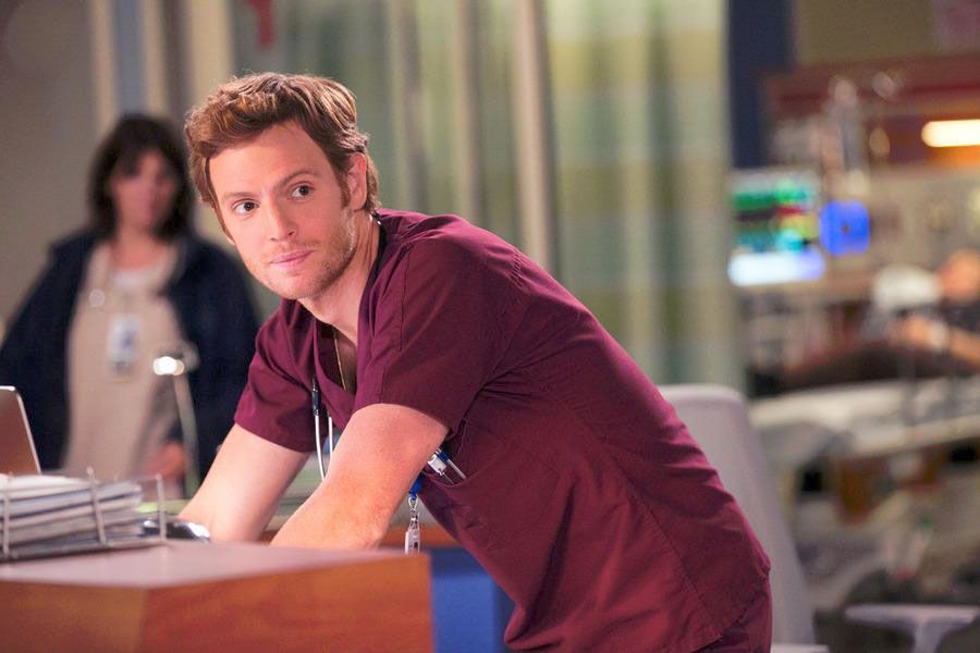 Chicago Med : Foto Nick Gehlfuss