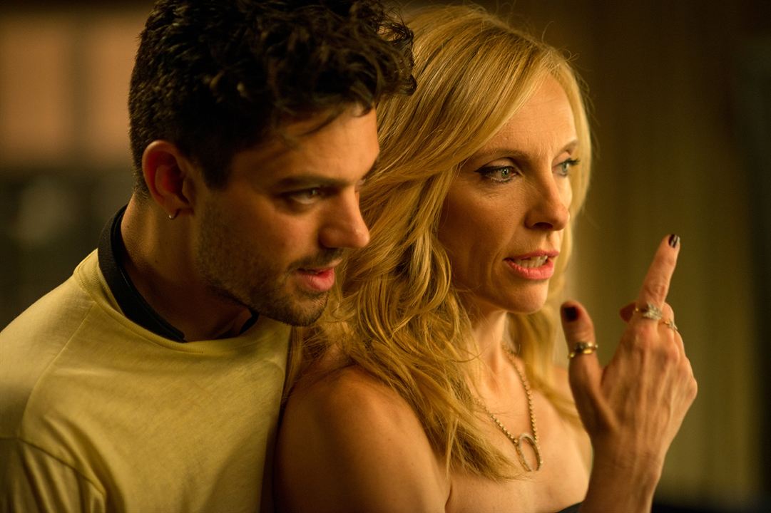 Ya te extraño : Foto Dominic Cooper, Toni Collette