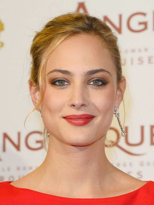 Cartel Nora Arnezeder