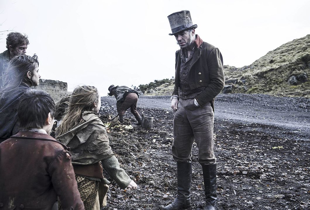 Las crónicas de Frankenstein : Foto Charlie Creed-Miles