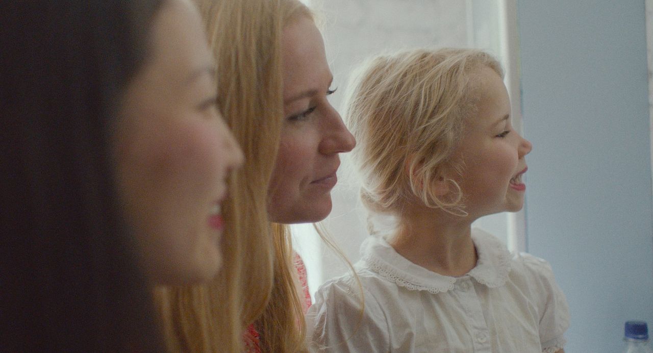 Schau mich nicht so an : Foto Uisenma Borchu