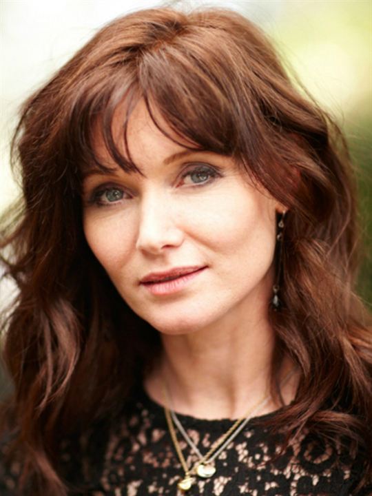 Cartel Essie Davis