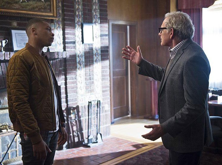 DC's Legends of Tomorrow : Foto Victor Garber, Franz Drameh