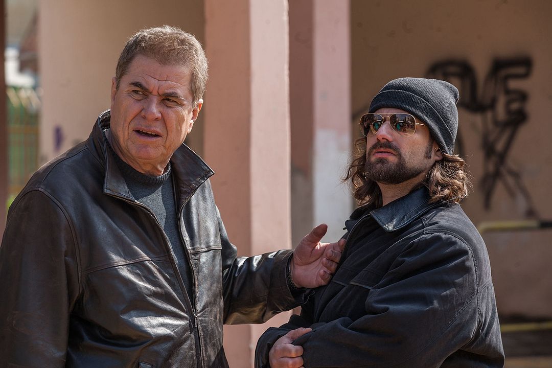 Foto Dimitris Tzoumakis, Adam Bousdoukos