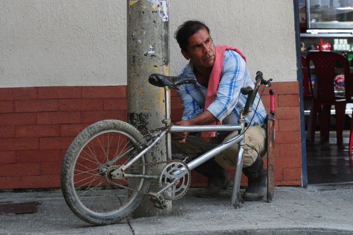 Todos tus muertos : Foto