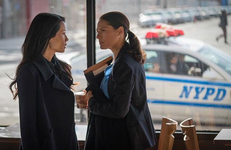 Elementary : Foto Lucy Liu, Monique Gabriela Curnen