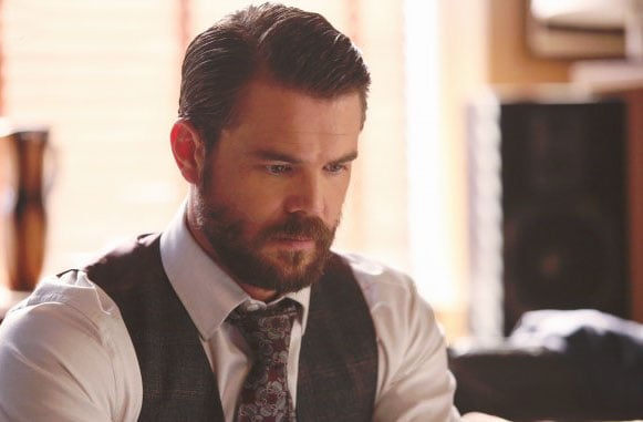 Cómo defender a un asesino : Foto Charlie Weber