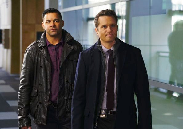 Castle : Foto Jon Huertas, Seamus Dever