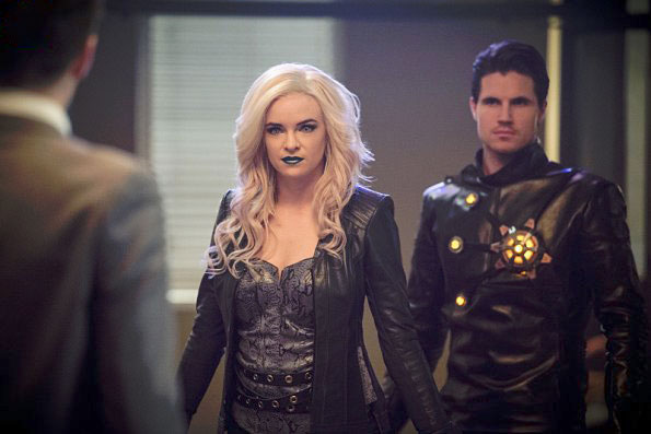 The Flash : Foto Robbie Amell, Danielle Panabaker