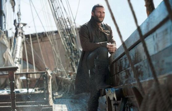 Black Sails : Foto Zach McGowan