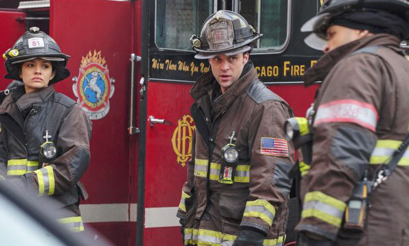 Chicago Fire : Foto Jesse Spencer, Miranda Rae Mayo