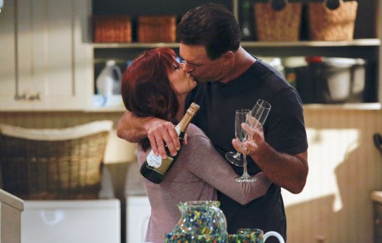 Crowded : Foto Patrick Warburton, Carrie Preston