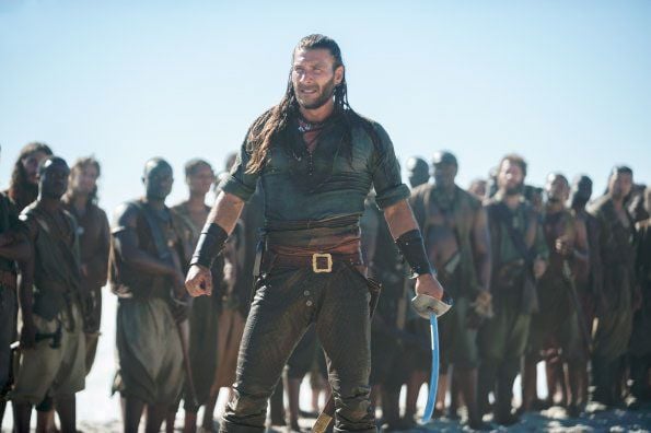 Black Sails : Foto Zach McGowan