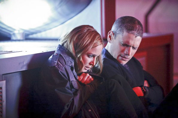 DC's Legends of Tomorrow : Foto Wentworth Miller, Caity Lotz