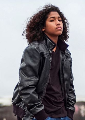 Kicks, historia de unas zapatillas : Cartel