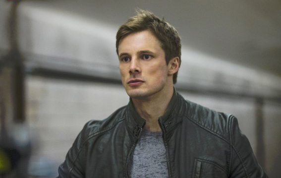 Damien : Foto Bradley James (II)