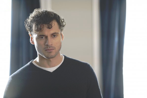 Next photo of Adan Canto