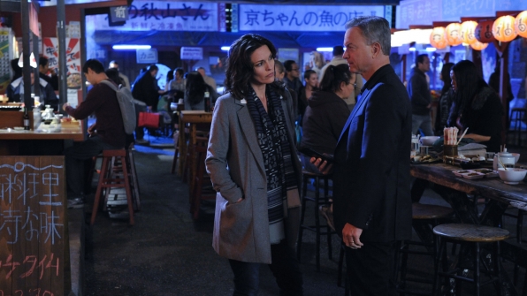 Mentes criminales: Sin fronteras : Foto Alana De La Garza, Gary Sinise