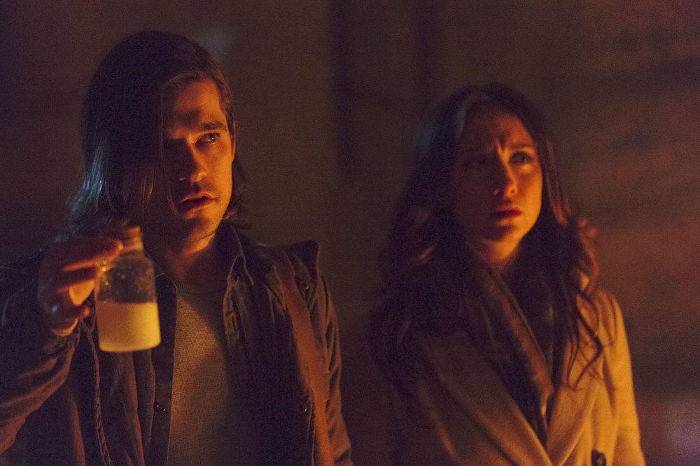 The Magicians : Foto Stella Maeve, Jason Ralph