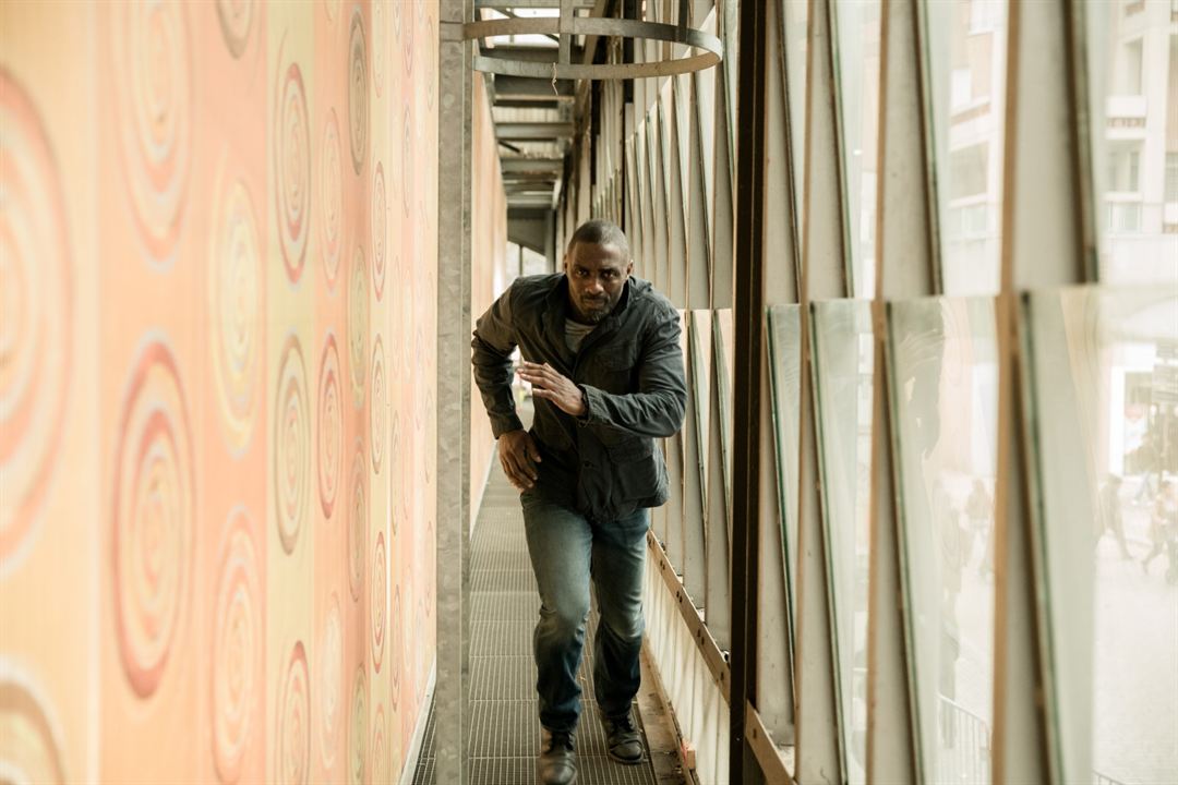 Asalto en París : Foto Idris Elba