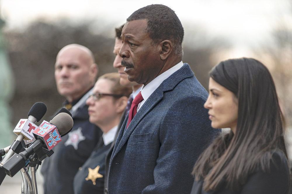 Chicago PD : Foto Nazneen Contractor, Carl Weathers