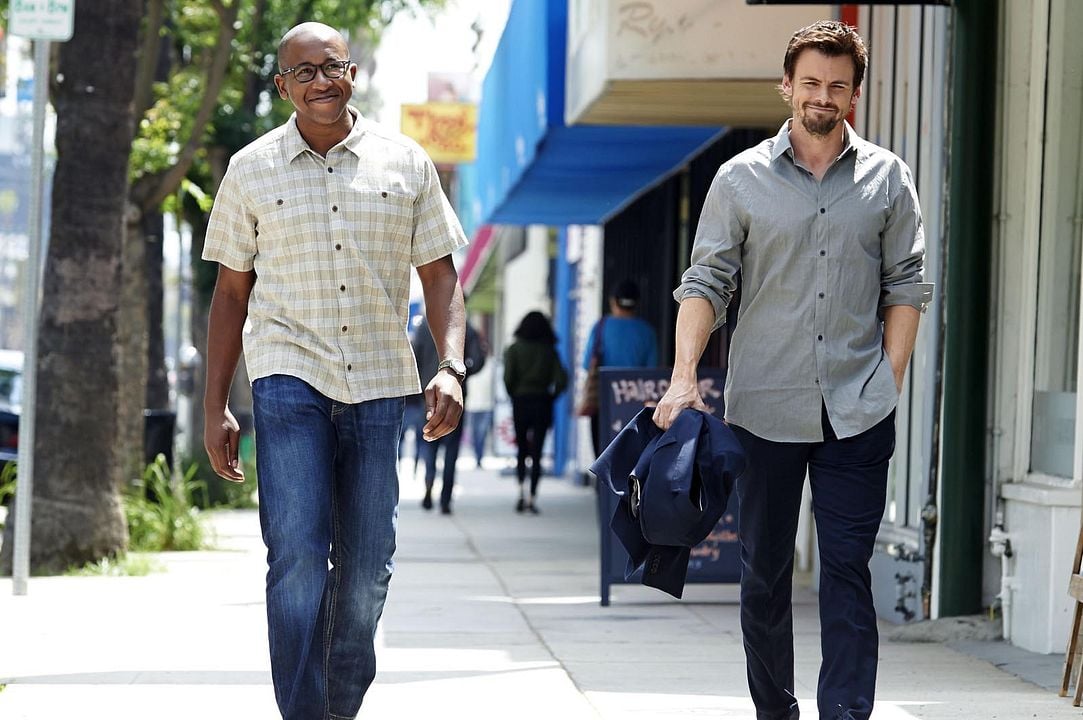 Casual : Foto Tommy Dewey, Nyasha Hatendi