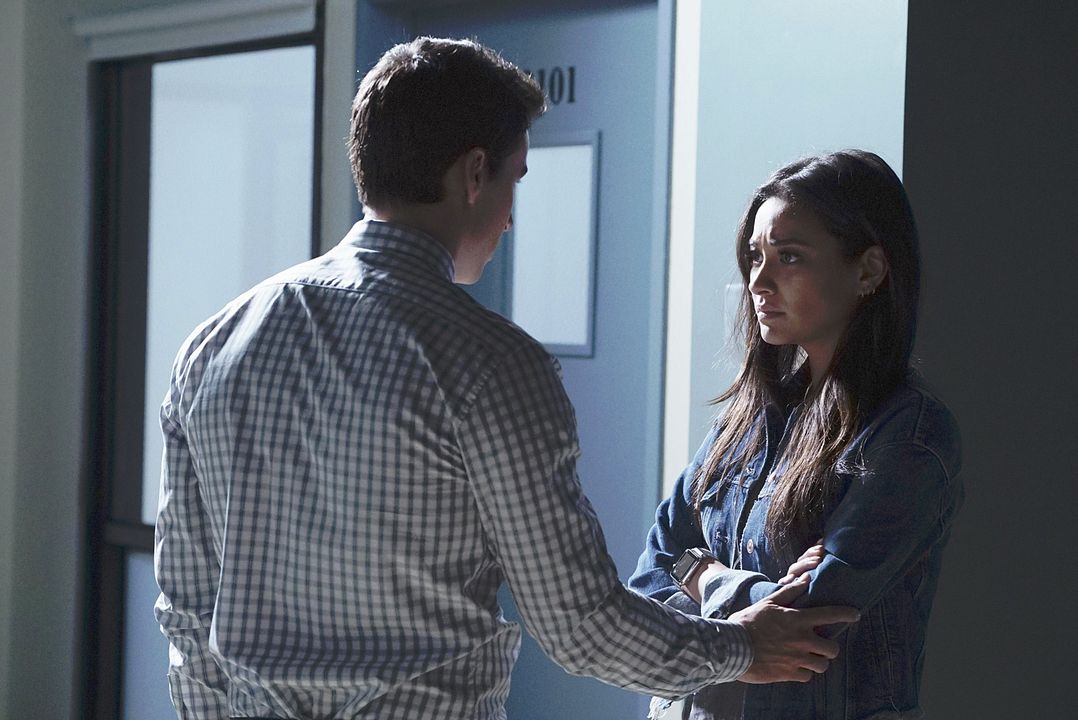 Pequeñas mentirosas : Foto Shay Mitchell