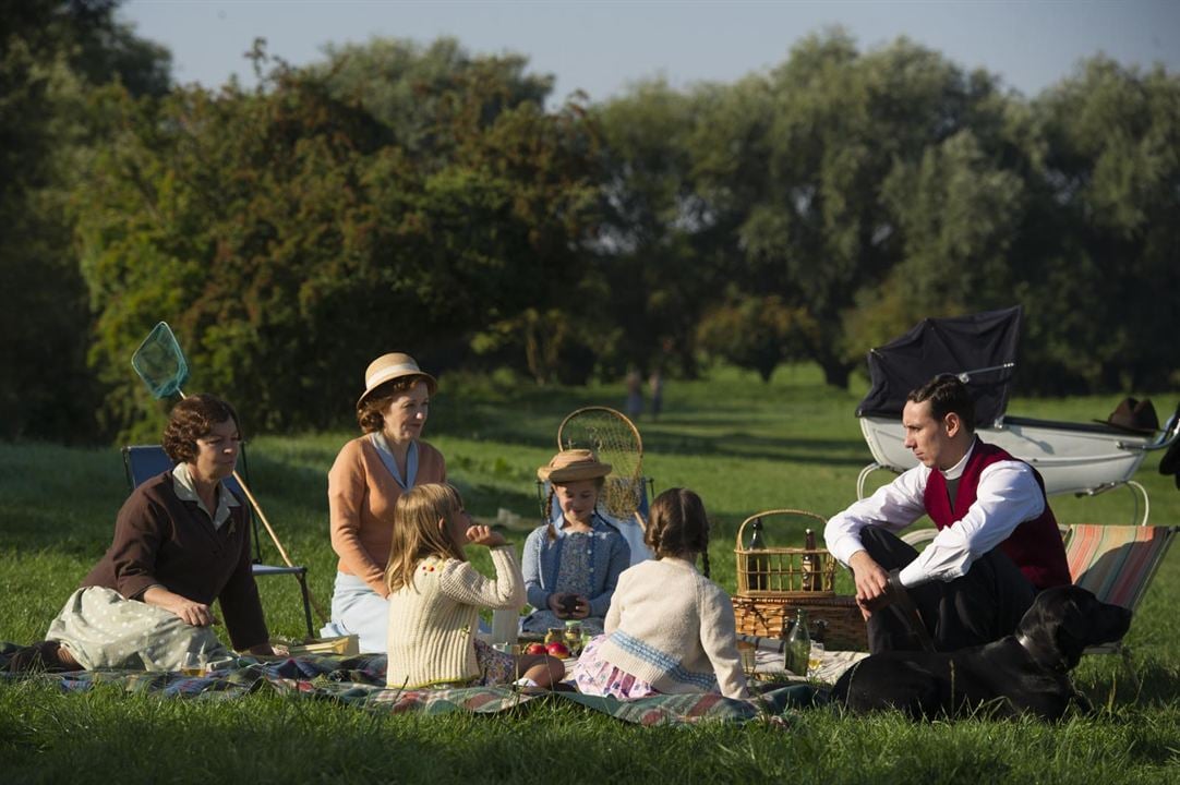 Grantchester : Foto Kacey Ainsworth, Tessa Peake-Jones, Al Weaver