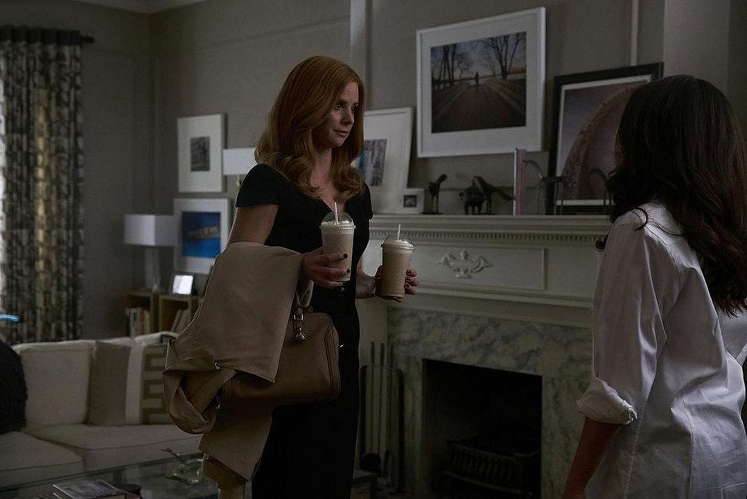 Suits: la clave del éxito : Foto Sarah Rafferty