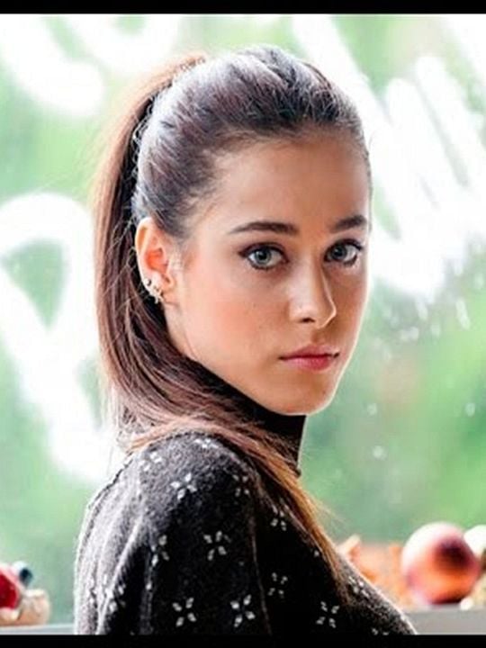 Cartel Büşra Apaydın