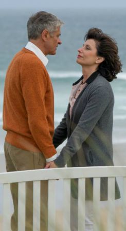 Una vida por delante : Cartel