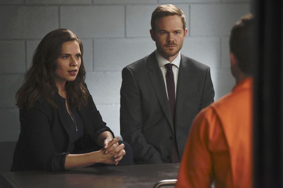 Conviction (2016) : Foto Shawn Ashmore, Hayley Atwell