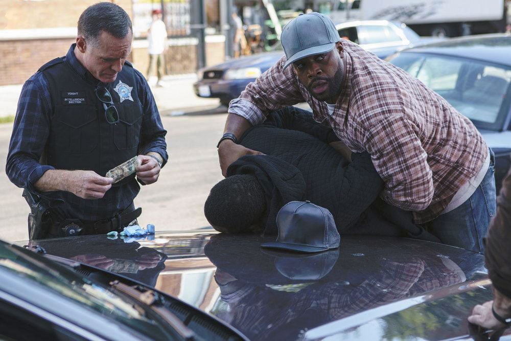 Chicago PD : Foto LaRoyce Hawkins, Jason Beghe