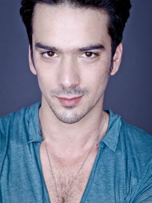 Cartel Iñigo Urrutia