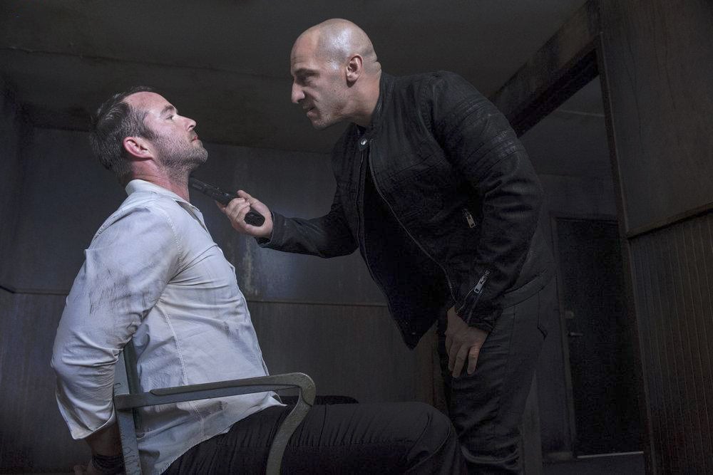 Blindspot : Foto Dale Pavinski, Sullivan Stapleton