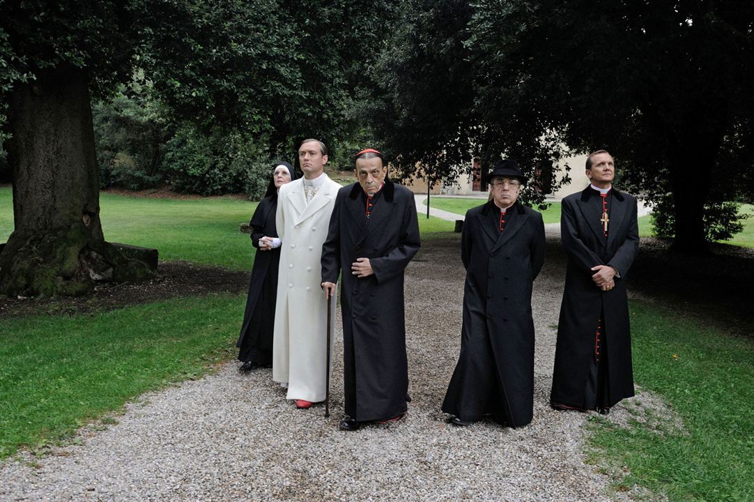 The Young Pope : Foto Toni Bertorelli, Sebastian Roché, Silvio Orlando, Jude Law, Diane Keaton