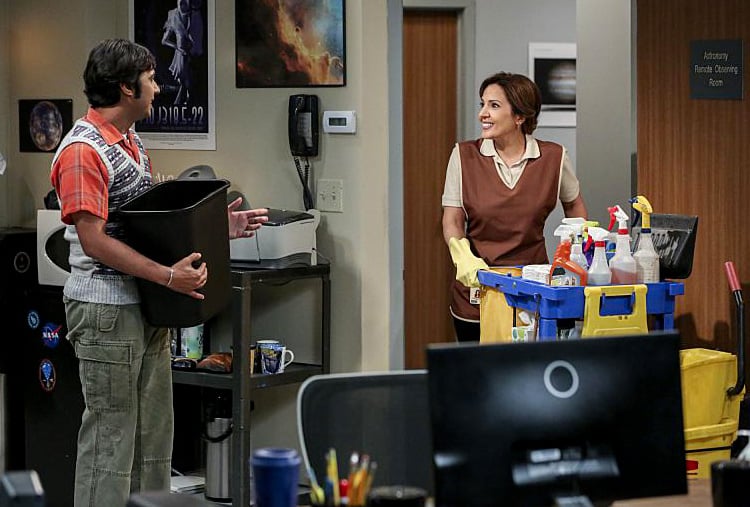 The Big Bang Theory : Foto Maria Canals-Barrera, Kunal Nayyar