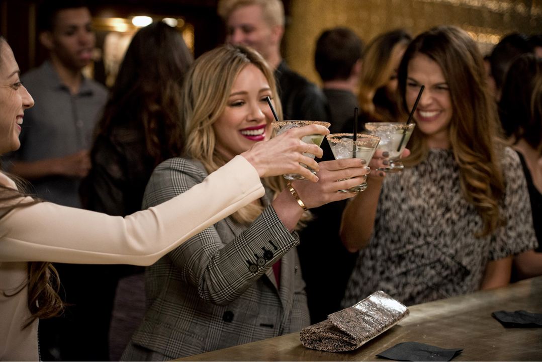 Younger : Foto Sutton Foster, Hilary Duff