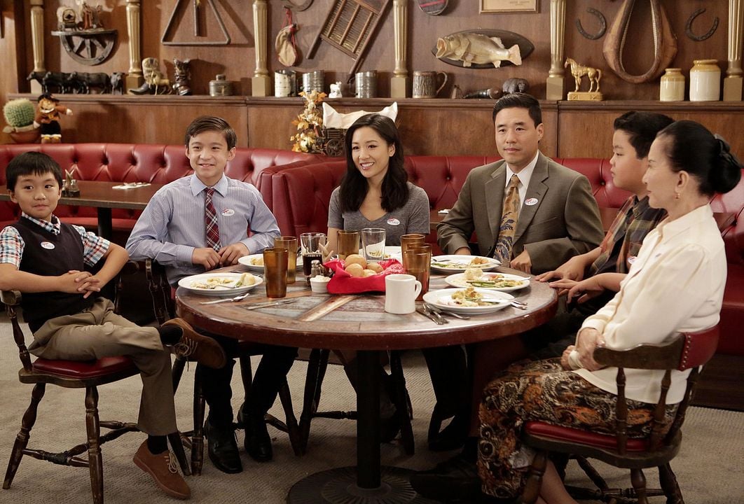 Recién llegados : Foto Randall Park, Constance Wu, Hudson Yang, Forrest Wheeler, Ian Chen, Lucille Soong