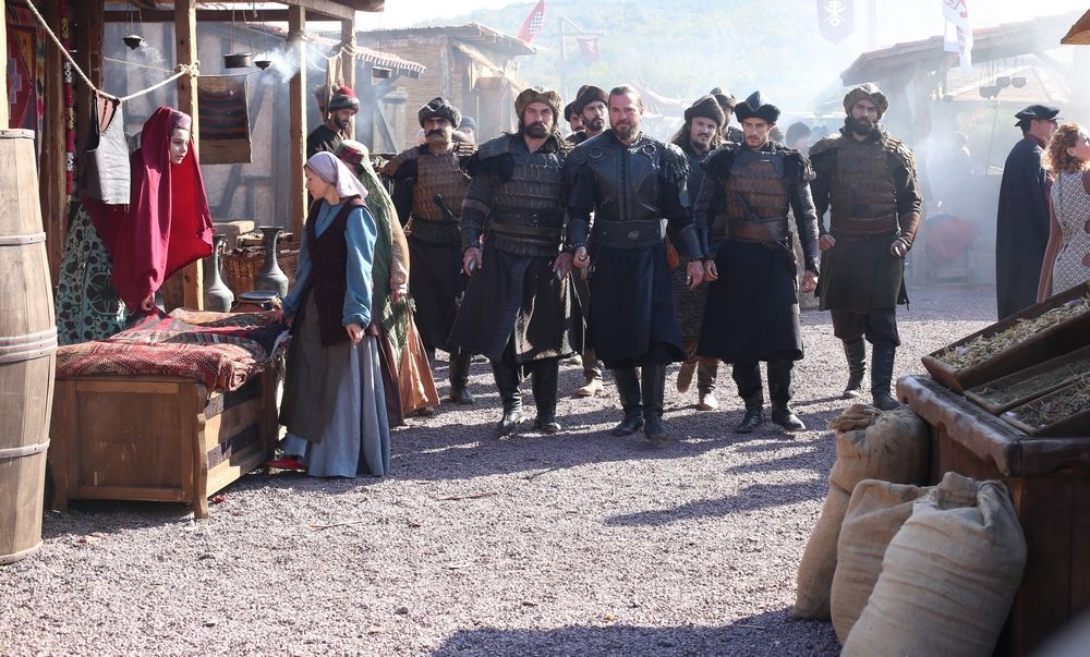 Diriliş Ertuğrul : Foto