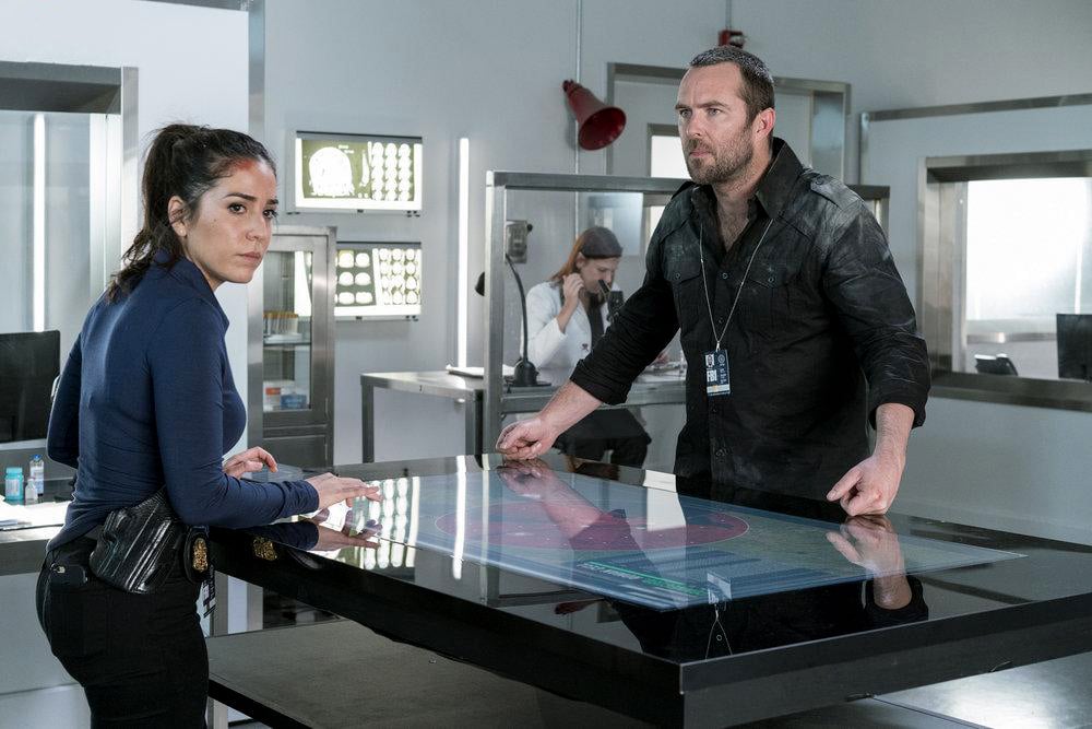 Blindspot : Foto Sullivan Stapleton, Audrey Esparza