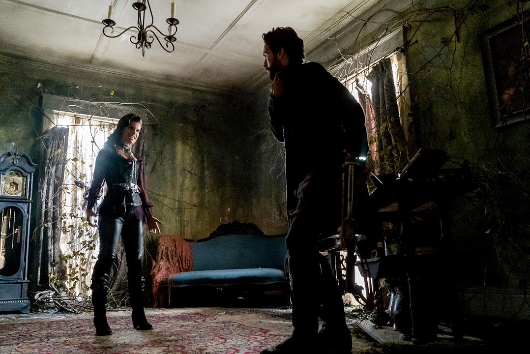 Sleepy Hollow : Foto Tom Mison, Kelley Missal