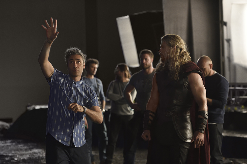 Thor: Ragnarok : Foto Chris Hemsworth, Taika Waititi