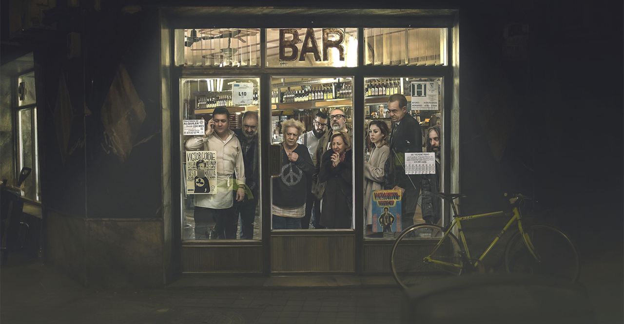 El Bar : Foto Secun de la Rosa, Carmen Machi, Mario Casas, Terele Pavez, Blanca Suárez, Alejandro Awada, Joaquín Climent