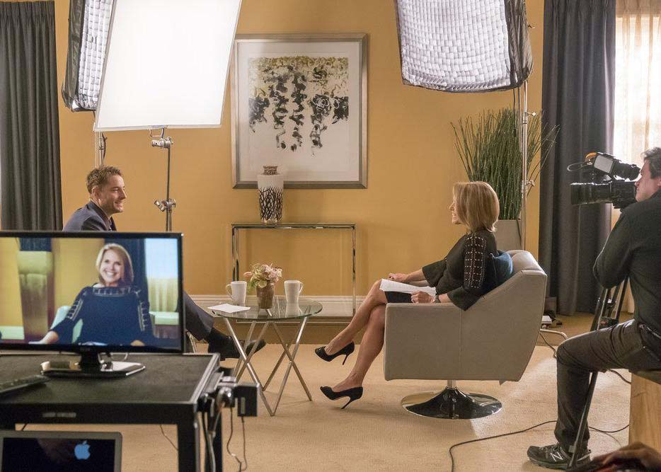 This is Us : Foto Justin Hartley, Katie Couric